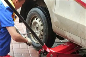 薛城区附近拖车24小时服务热线电话