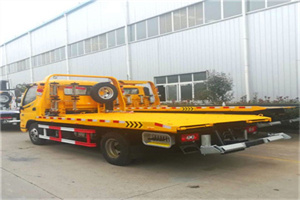 薛城区附近拖车救援搭电